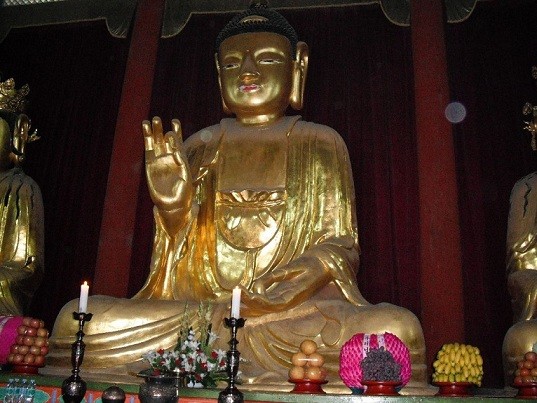 Buddha deity 